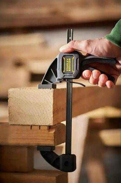 Струбцина триггерная Stanley FMHT0-83240 FMHT0-83240 фото