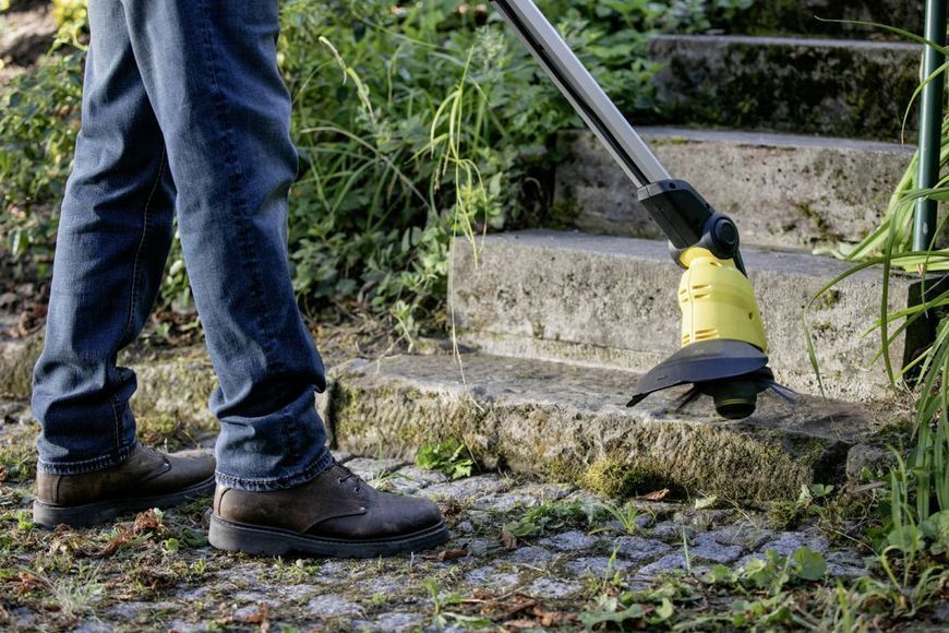 Тример садовий акумуляторний Karcher WRE 18-55 для видалення бур'янів (1.445-244.0) 1.445-244.0 фото