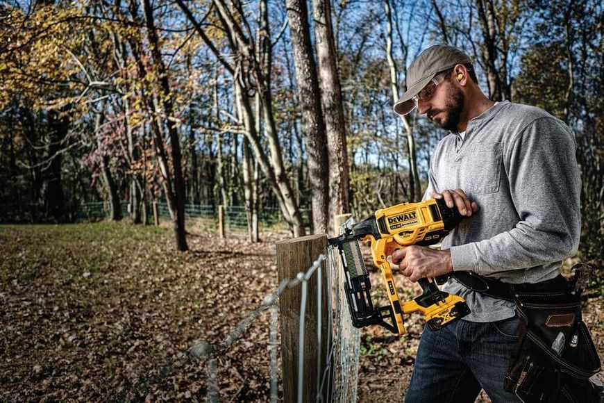 Степлер скобозабивной бесщеточный аккумуляторный DeWALT DCFS950P2 DCFS950P2 фото