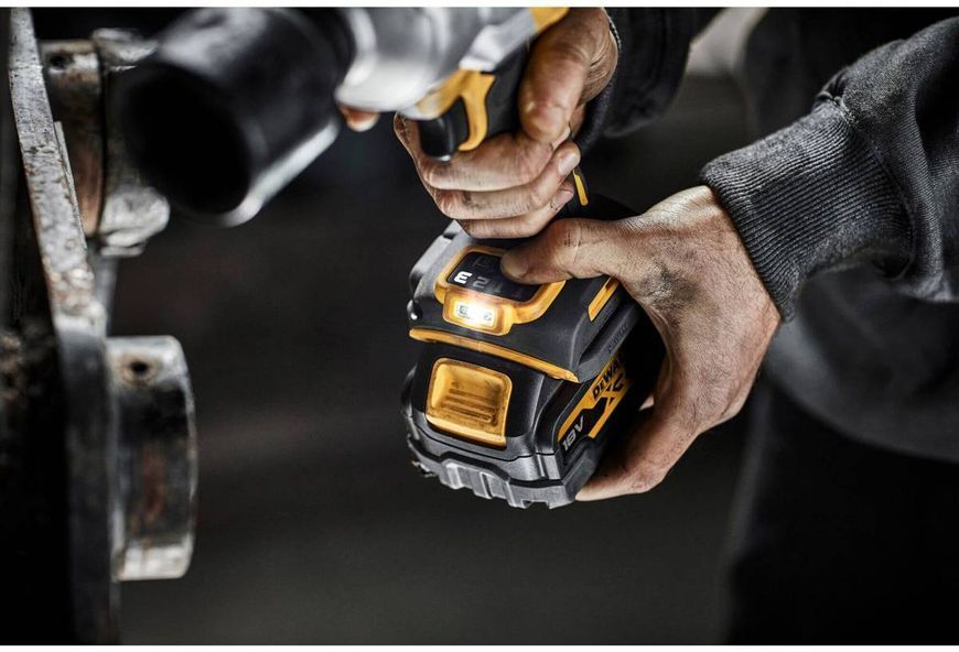 Гайкокрут ударний акумуляторний безщітковий DeWALT DCF961N DCF961N фото