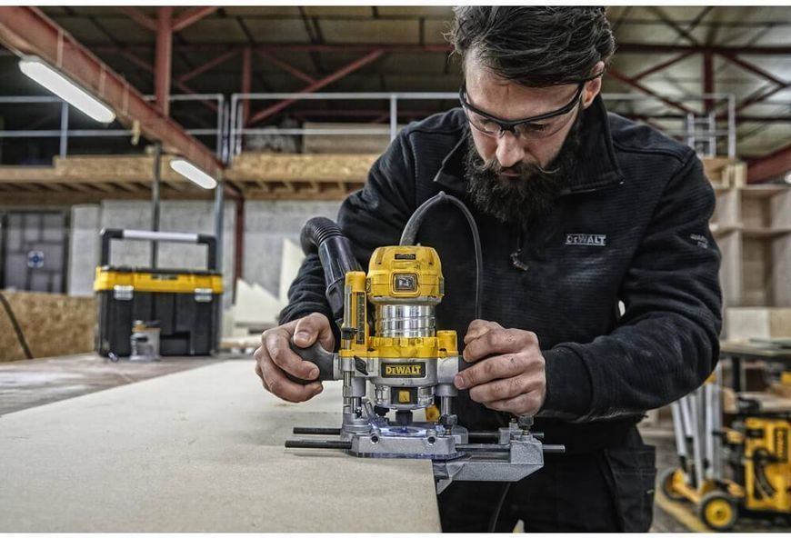 Фрезер сетевой DeWALT D26204K D26204K фото