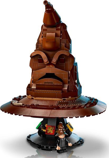 Конструктор LEGO Harry Potter Болтливая сортировочная шляпа 561 деталь (76429) 76429 фото