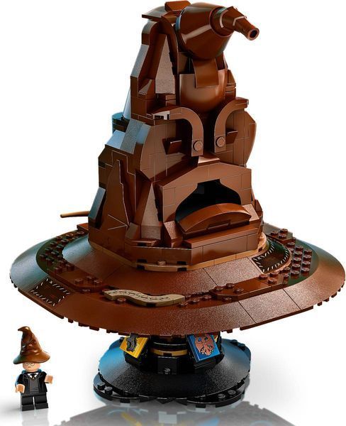 Конструктор LEGO Harry Potter Болтливая сортировочная шляпа 561 деталь (76429) 76429 фото