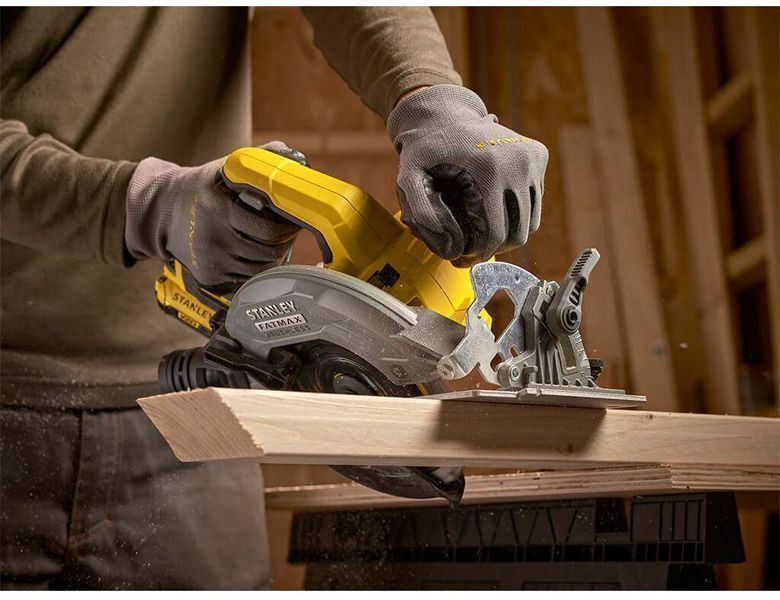 Пила циркулярная аккумуляторная STANLEY FATMAX SFMCS550M2K SFMCS550M2K фото