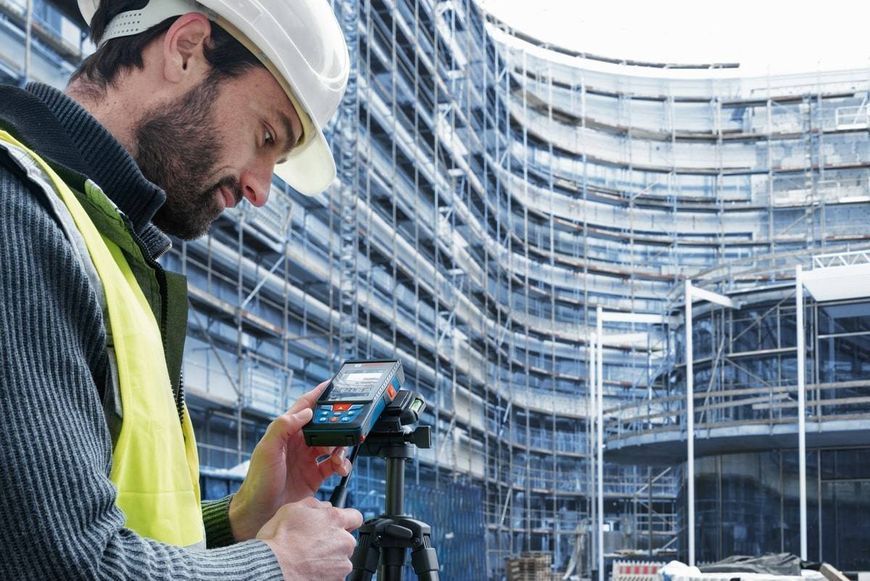 Далекомір лазерний Bosch Professional GLM 150-27 C з чохлом (0.601.072.Z00) 0.601.072.Z00 фото
