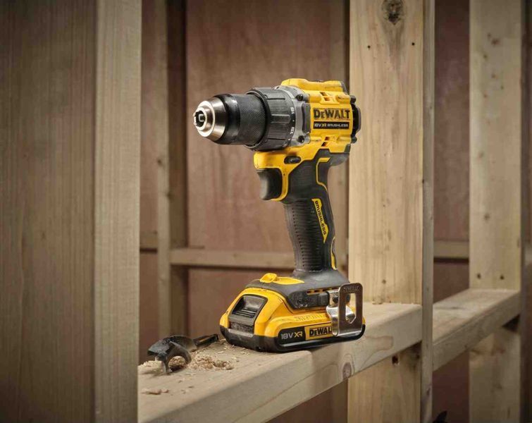 Дриль-шуруповерт акумуляторний безщітковий DeWALT DCD794D2T DCD794D2T фото