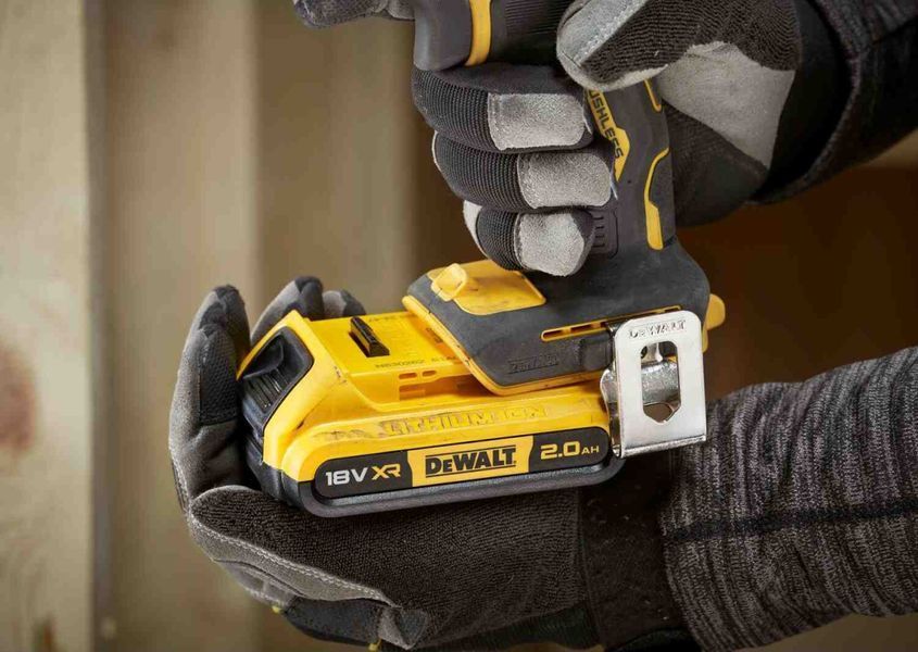 Дриль-шуруповерт акумуляторний безщітковий DeWALT DCD794D2T DCD794D2T фото