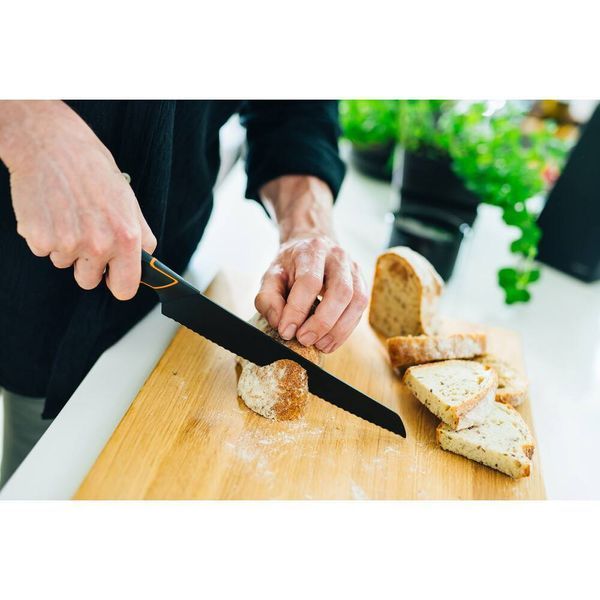 Ніж для хліба Fiskars Edge 23 см (1003093) 1003093 фото