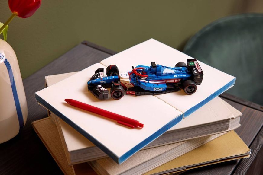 Конструктор LEGO Speed Champions Автомобіль для перегонів F1 Visa Cash RB VCARB 01 248 деталей (77246) 77246 фото