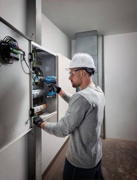 Шуруповерт-дрель аккумуляторная Bosch GSB 183-LI 18В 1х2А&middot;час (0.601.9K9.101) 0.601.9K9.101 фото