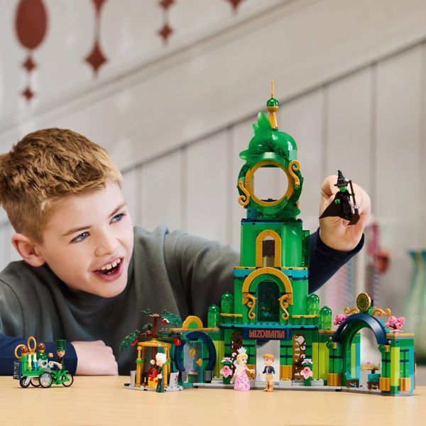 Конструктор LEGO 75684 Wicked Добро пожаловать в Изумрудный город 75684 фото