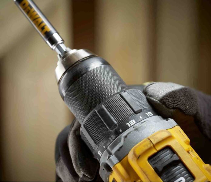 Дриль-шуруповерт акумуляторний безщітковий DeWALT DCD794P2T DCD794P2T фото