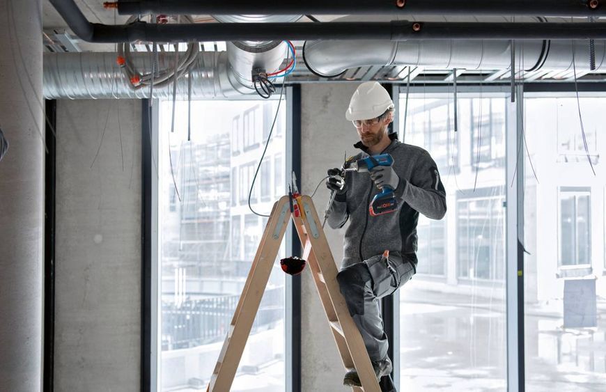 Фен строительный Bosch GHG 18V-50 (0.601.2A6.500) 0.601.2A6.500 фото