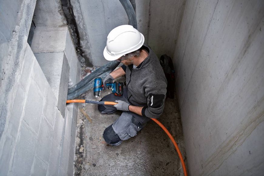 Фен строительный Bosch GHG 18V-50 (0.601.2A6.500) 0.601.2A6.500 фото