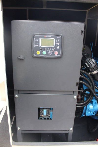 Генератор дизельный UNIVERSAL UND-BD 35 KVA UND-BD 35 KVA фото