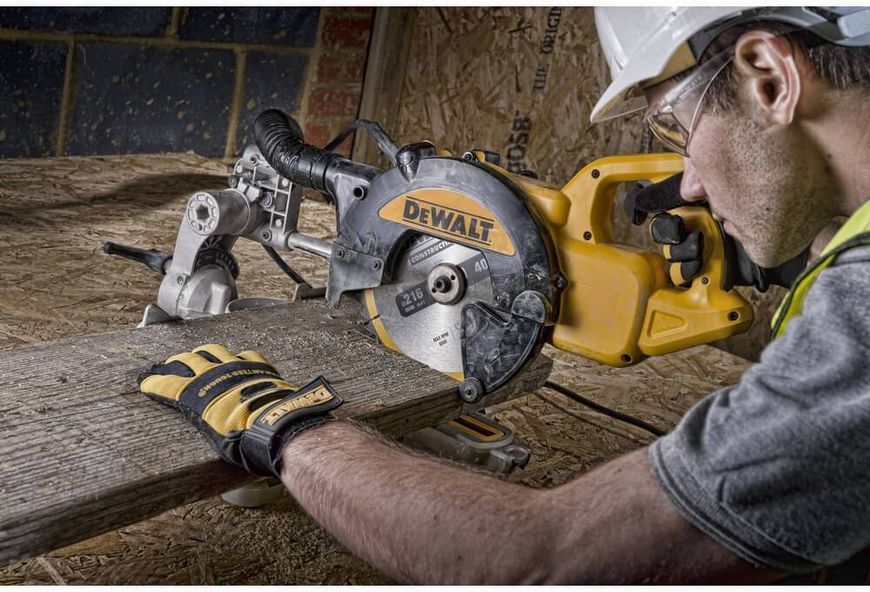 Пила торцювальна мережева DeWALT DWS773 DWS773 фото