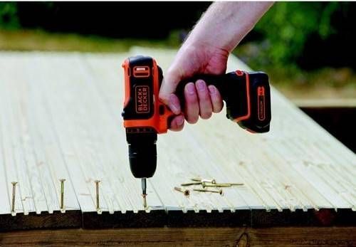 Шуруповерт BLACK&DECKER Дриль/гвинтоверт BDCDD12, 10.8V, 26Нм, Li-Ion BDCDD12 фото