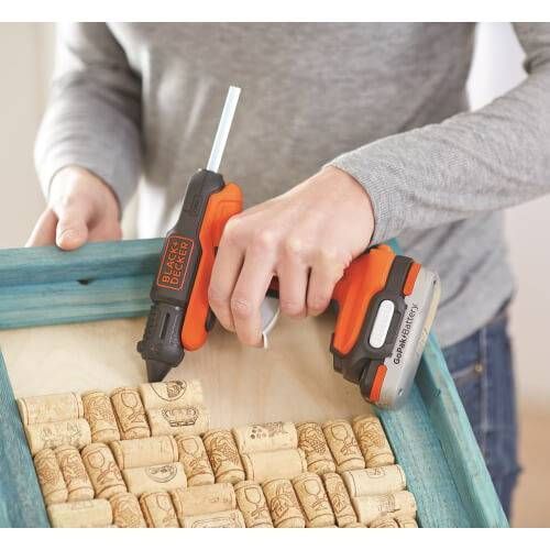 Пистолет клеевой аккумуляторный BLACK+DECKER BDCGG12N BDCGG12N фото