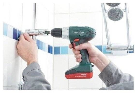Аккумуляторный шуруповерт Metabo BS 18 Li (2 А/ч) 602217500 фото