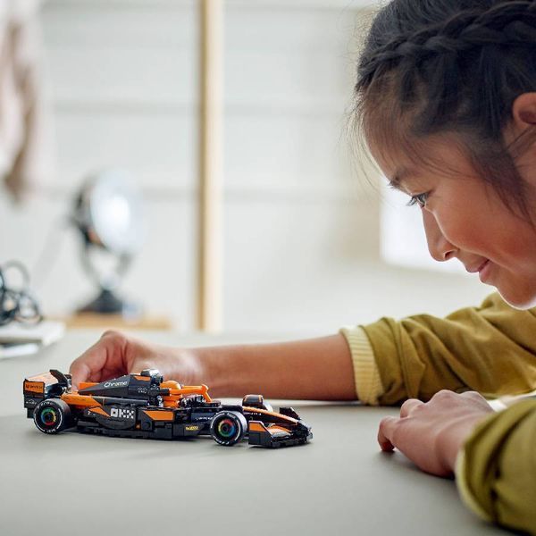 Конструктор Lego Speed ​​Champions Гоночный автомобиль McLaren F1 Team MCL38 77251 77251 фото