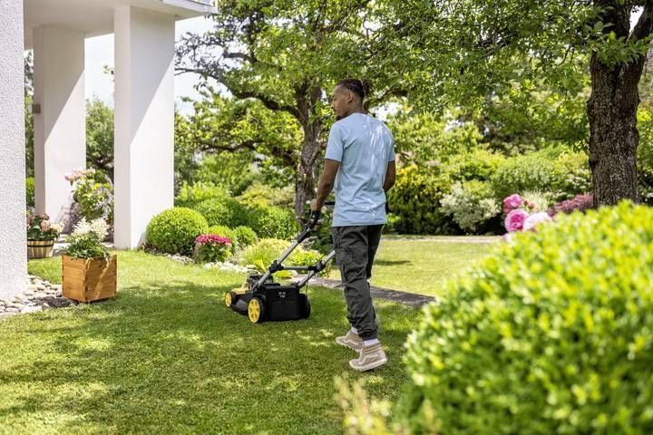 Газонокосилка аккумуляторная Karcher LMO 5-18 Dual + Аккумулятор + Зарядное устройство (1.445-430.0) 1.445-430.0 фото