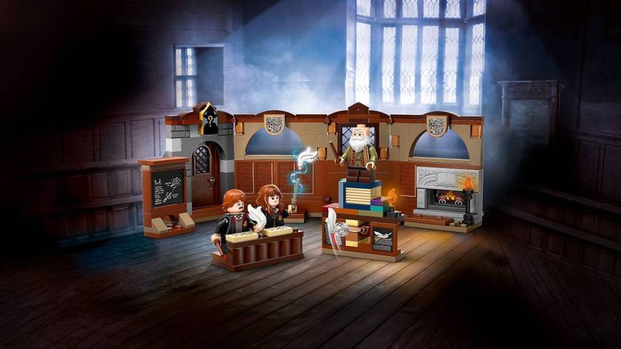 Конструктор LEGO Harry Potter Замок Хогвартс: урок волшебства 204 детали (76442) 76442 фото