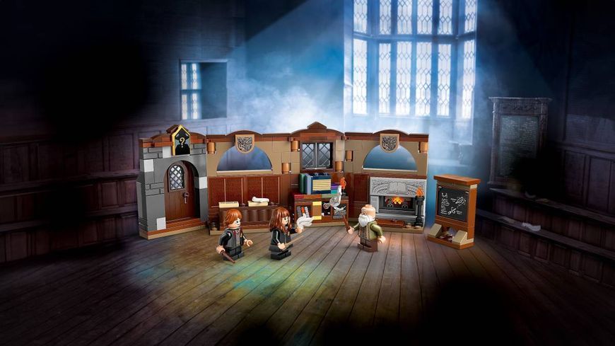 Конструктор LEGO Harry Potter Замок Хогвартс: урок волшебства 204 детали (76442) 76442 фото