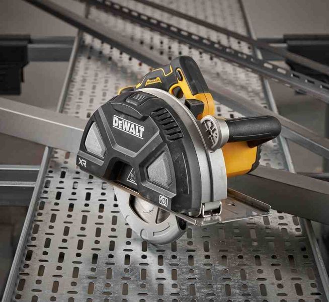 Монтажна пилка DeWALT DCS383N DCS383N фото