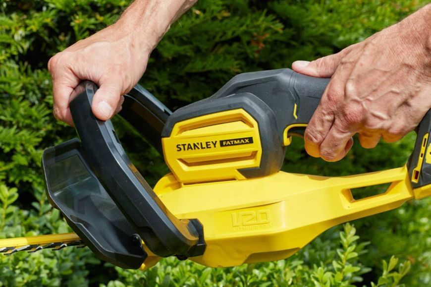 Кусторез аккумуляторный STANLEY FATMAX SFMCHT855M1 SFMCHT855M1 фото
