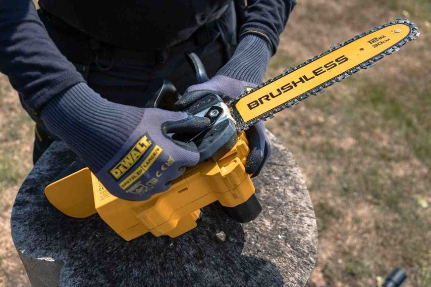 Пила ланцюгова акумуляторна безщіткова DeWALT DCMCS565P1 DCMCS565P1 фото