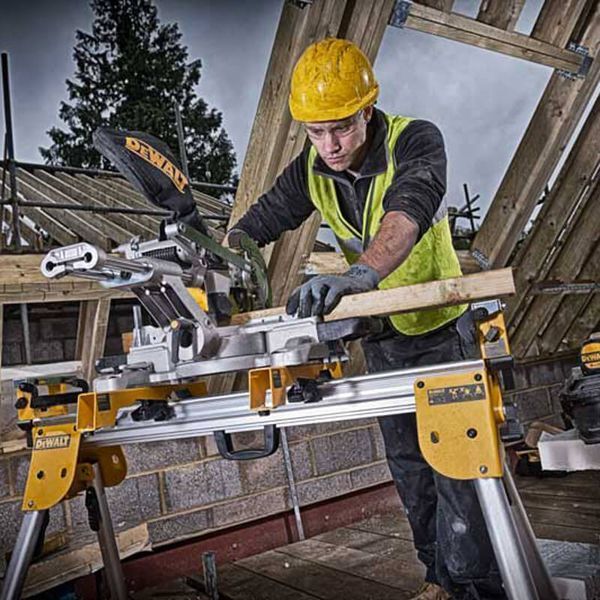 Монтажна пилка DeWALT DCS365N DCS365N фото