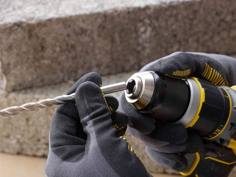 Дриль-шурупокрут ударний акумуляторний безщітковий STANLEY FATMAX SFMCD721D2K SFMCD721D2K фото