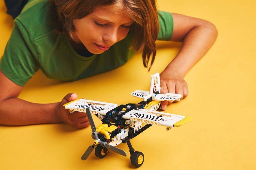 Конструктор LEGO Technic Буш-самолет 333 детали (42198) 42198 фото
