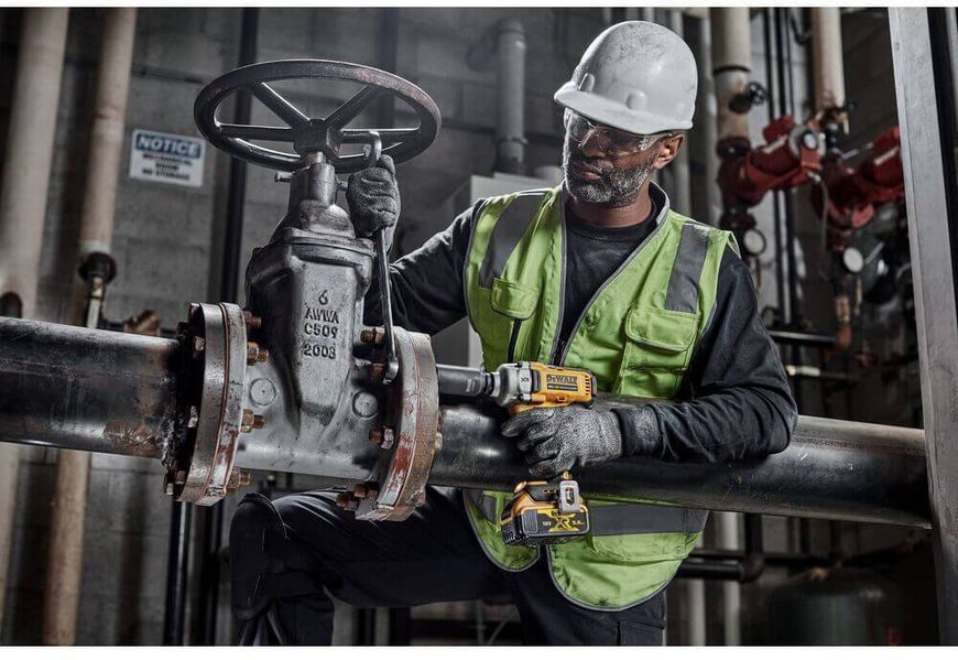 Гайковерт ударний акумуляторний безщітковий DeWALT DCF891N DCF891N фото