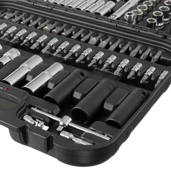 Набір інструментів 1/2 "& 1/4" 111 од., Cr-V INTERTOOL ET-8111 ET-8111 фото