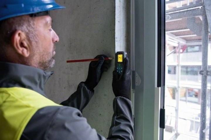 Далекомір лазерний Bosch GLM 50-25 G з чохлом (0.601.072.V00) 0.601.072.V00 фото