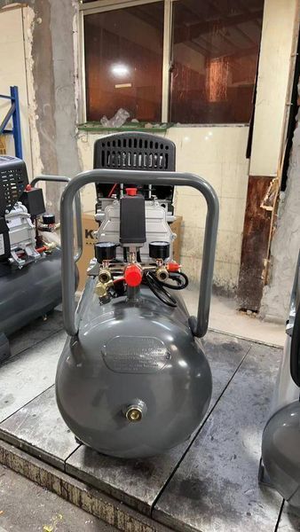 Поршневой компрессор MAST ZC-0.25/50L ZC-0.25/50L фото