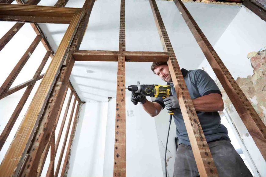 Дриль ударний 750 Вт, 0-3200 об/хв, 54400 уд/хв STANLEY FatMax STANLEY FATMAX FMEH750K FMEH750K фото