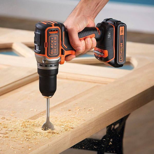 Дрель-шуруповерт аккумуляторная бесщеточная BLACK+DECKER BL186N BL186N фото