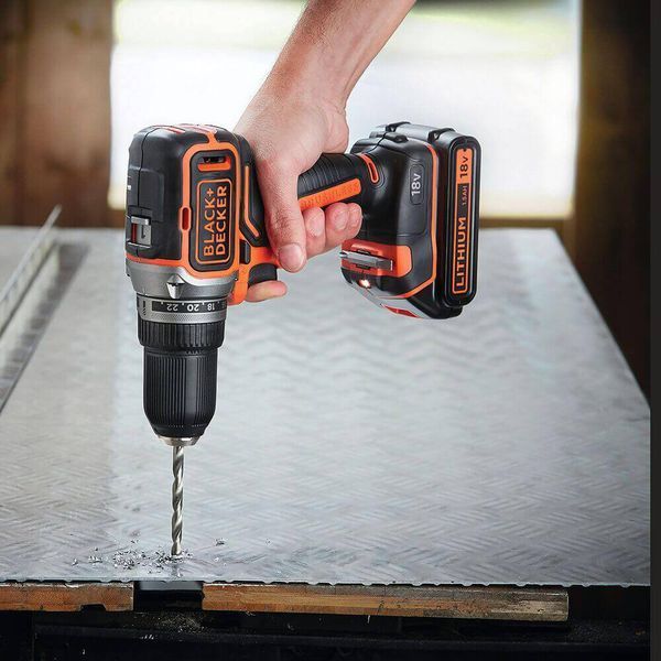 Дрель-шуруповерт аккумуляторная бесщеточная BLACK+DECKER BL186N BL186N фото