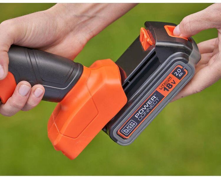 Кущоріз-ножиці акумуляторні BLACK+DECKER BCSS18D1 BCSS18D1 фото
