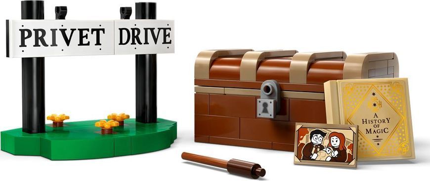 Конструктор LEGO Harry Potter Хедвіга на Тисовій вулиці, 4 337 деталей (76425) 76425 фото