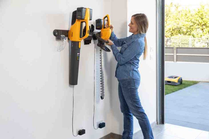 Кусторез аккумуляторный STIGA HT300eKit HT300eKit фото