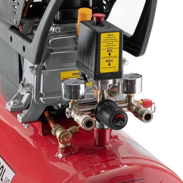 Компрессор 50 л, 1500 Вт, 220 В, 8 атм, 206 л/мин. INTERTOOL PT-0003 PT-0003 фото
