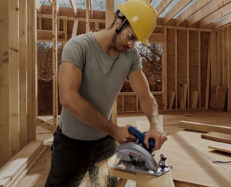 Пила дисковая Bosch GKS 140 (06016B3020) 0.601.6B3.020 фото