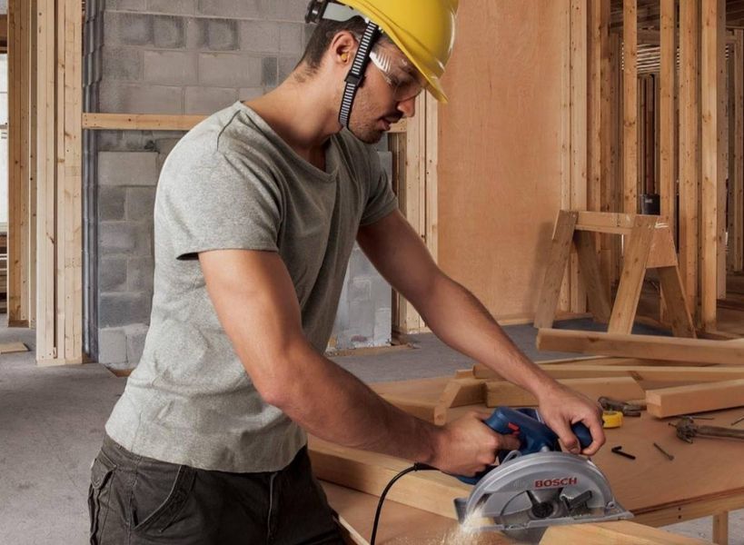Пила дисковая Bosch GKS 140 (06016B3020) 0.601.6B3.020 фото
