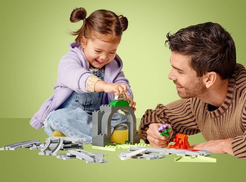 LEGO 10425 DUPLO Town Додатковий набір. Залізничний тунель і колії 10425 фото