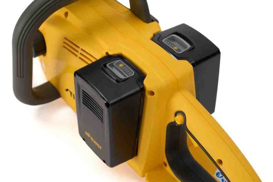 Пила ланцюгова акумуляторна безщіткова STIGA CS300eKit CS300eKit фото