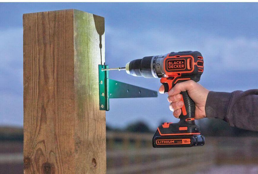 Дриль-шурупокрут ударний безщітковий акумуляторний BLACK+DECKER BL188N BL188N фото