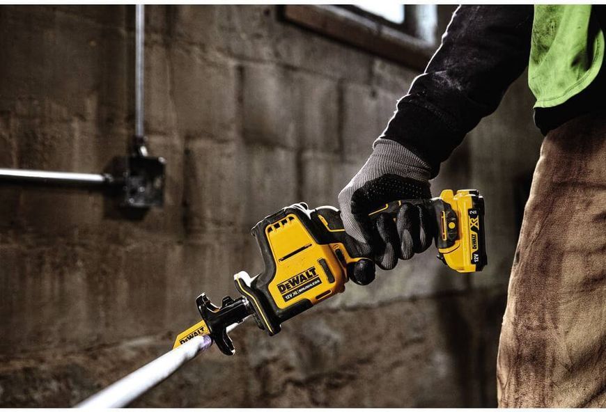Пила сабельная аккумуляторная бесщеточная DeWALT DCS312N DCS312N фото